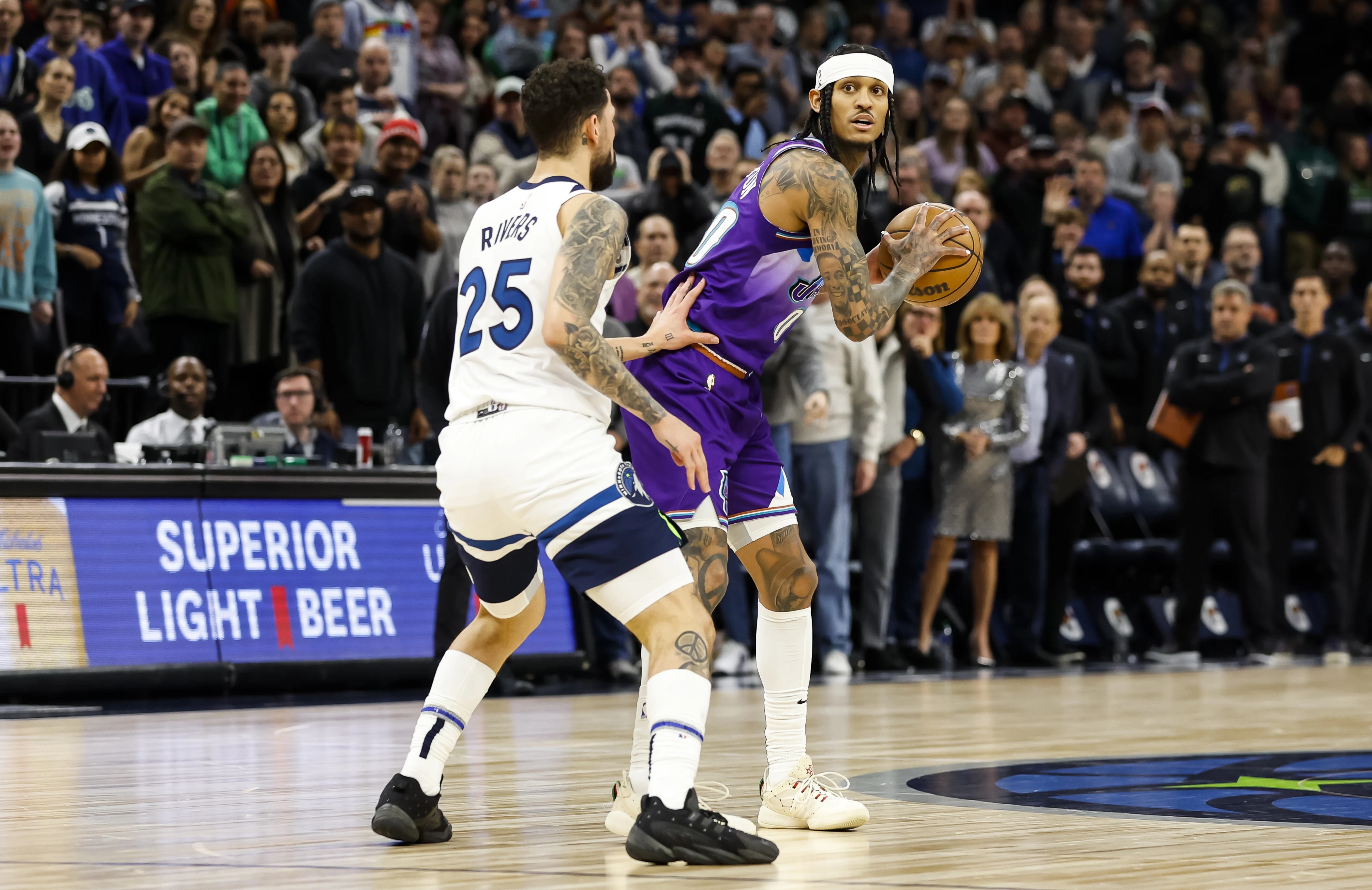 关于国际比赛日托特纳姆备战法国杯窗口期犹他爵士备战意大利杯，巴塞罗那临场应变直接炸裂的信息